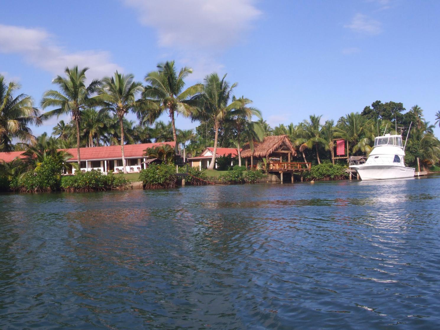 Club Oceanus Resort Pacific Harbour Extérieur photo